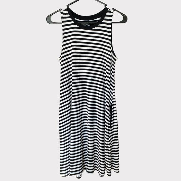 Time and Tru Black White Stripe Sleeveless Small Dress with Pockets - Picture 1 of 8